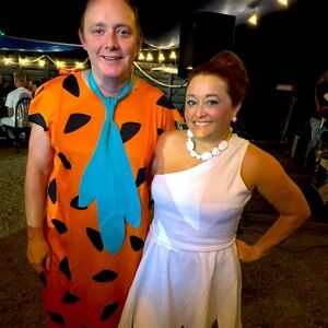 Couples Fred and Wilma Flintstone costume